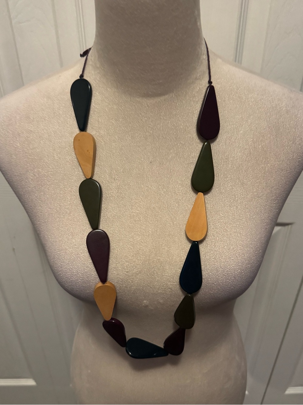 Long Teardrop Multicolor Women’s Necklace - Olive, Burgundy, Black, Tan - Picture 4 of 13